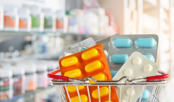 Sancionada lei que proíbe venda de medicamentos em supermercados e conveniências em Sergipe