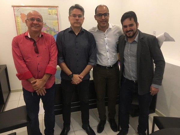 CRF/SE se reúne com o senador Alessandro Vieira