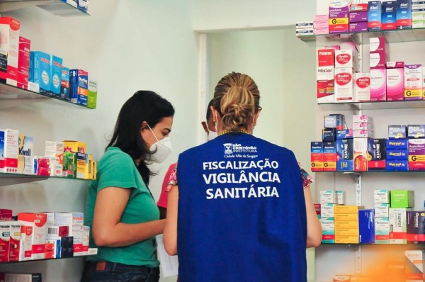 Eduardo Gomes: mais uma farmácia é interditada sem documentação