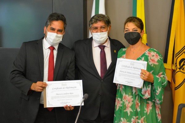 Conselheiros federais de farmácia por Sergipe são diplomados em Brasília