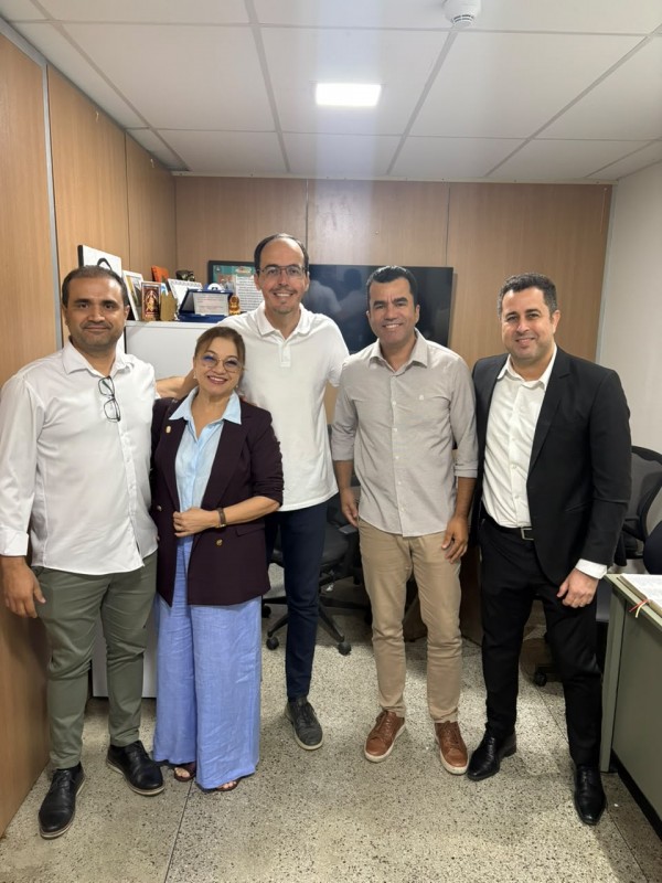 CRF/SE REALIZA VISITA TÉCNICA AO GABINETE DO DEPUTADO GEORGEO PASSOS NA ALESE PARA O FORTALECIMENTO DA PARCERIA ENTRE A AUTARQUIA E O LEGISLATIVO ESTADUAL
