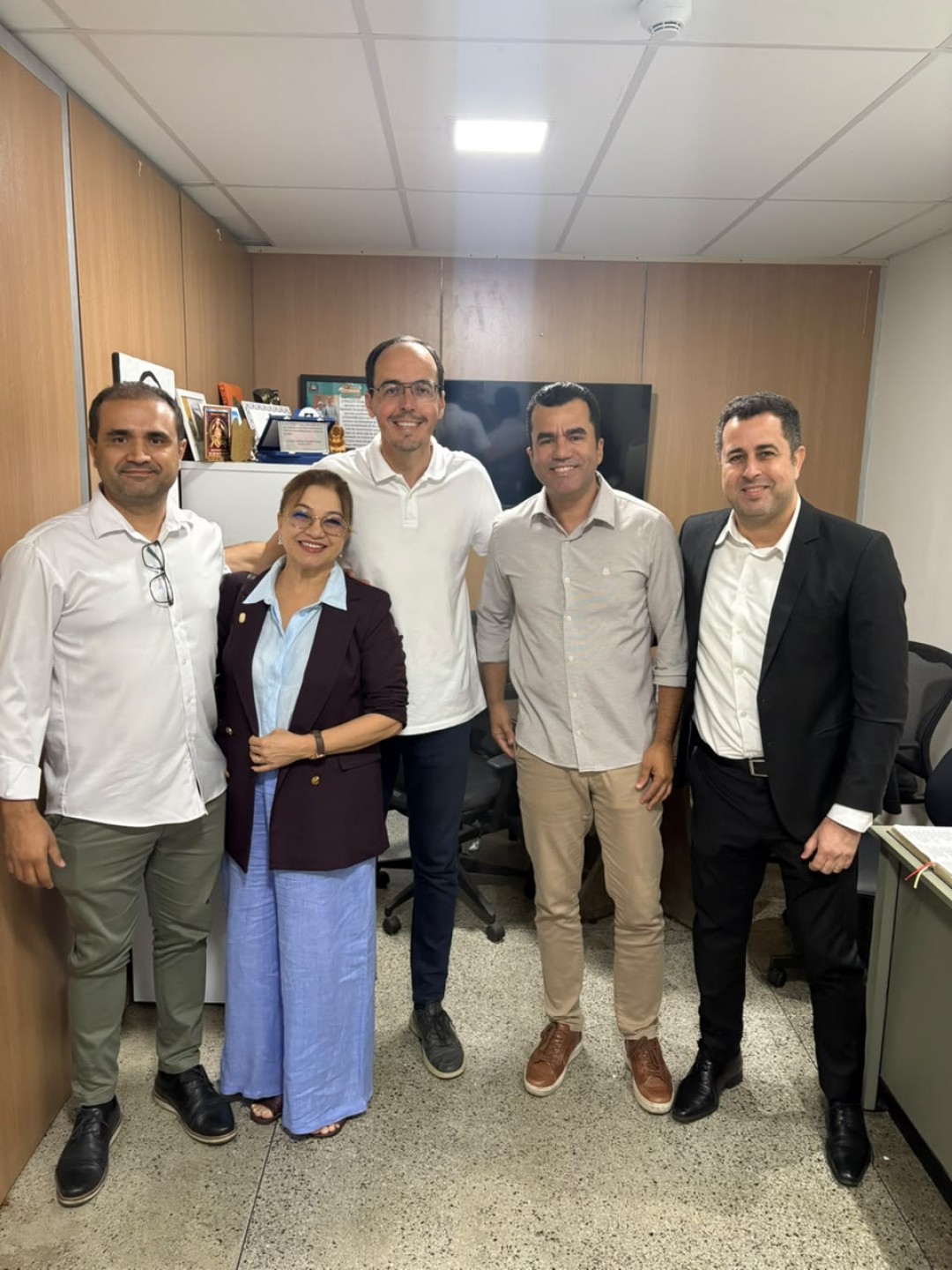 CRF/SE REALIZA VISITA TÉCNICA AO GABINETE DO DEPUTADO GEORGEO PASSOS NA ALESE PARA O FORTALECIMENTO DA PARCERIA ENTRE A AUTARQUIA E O LEGISLATIVO ESTADUAL